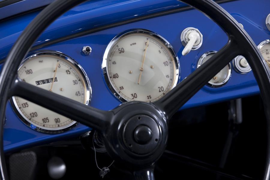 Панель приборов BMW 328 Roadster 1936 года  (фото 18 из 59)